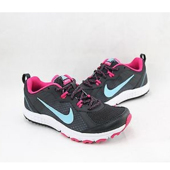 Nike Shoes - Brand new Nike